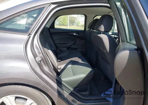 2013 Ford Focus Se из США, поврежденный, VIN 1FADP3F23DL143347